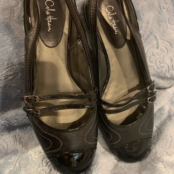 Pair of Cole Haan shoes with Nike Air soles - Picture 2 of 3